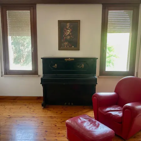 Storico Con Parco Pensión Sanguinetto